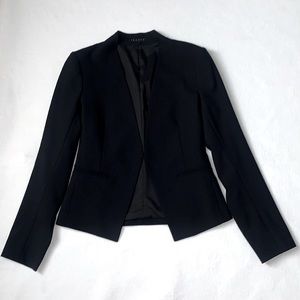 THEORY BLAZER SIZE 4